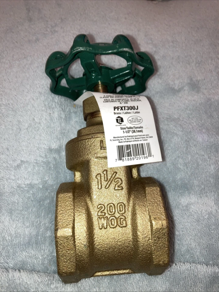 New PROFLO PFXT300J 1-1/2" NPT female brass non-rising stem gate valve - Image 1 of 1