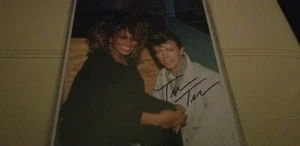 Superb TINA TURNER & DAVID BOWIE photo! Rare Tina autograph only! w/coa - Picture 1 of 4