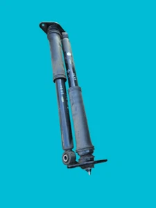 MG ZS 2024 1.0 PETROL PAIR OF REAR SHOCK ABSORBERS 10352397 - Picture 1 of 7