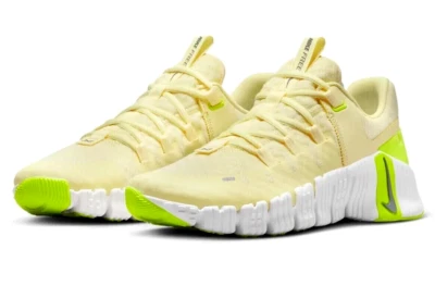 NEW Nike Free Metcon 5 Women's Multi Size Citron Tint/Cool Grey-Volt DV3950-800 - Image 1 of 4