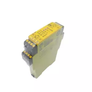Pilz PNOZ X1P C 24VDC 3n/o 1n/c 787100 Sicherheitsrelais -sealed- - Picture 1 of 4