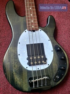 Musicman Bass Finger Ramp/Thumb rest - Picture 1 of 4
