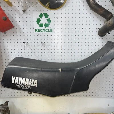 1982 YAMAHA YZ250J CAPA DE ESPUMA PARA ASSENTO  - Imagem 1 de 4