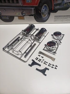 Tanques de tanque de combustible Tamiya King Hauler con soportes de peldaños 1/14 semi 56301 - Imagen 1 de 1