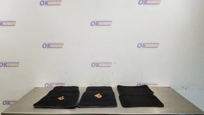 1987 年 BUICK GRAND NATIONAL 室内地板垫套装前后黑色 — 第 1/4 张图片