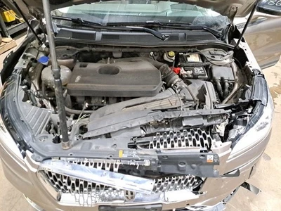 Lh Driver Side Front Door Vent Glass 2020 Corsair Sku#4307101 - Image 1 of 4