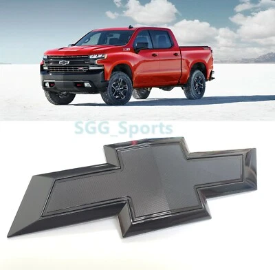 Chevrolet Silverado 1500 2019-2021 pajarita parrilla delantera emblema insignia negro brillante Foto 1 de 4