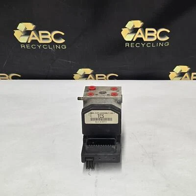 2005 Lincoln Town Car ABS Anti-Lock Brake Pump Assembly OEM - Image 1 of 4