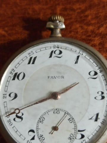Favor vintage pocket watch Original Cover