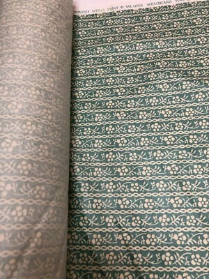 Tela serigrafiada Waverly de 1 yarda “Interludio” azul/verde algodón Scotchgard  Foto 1 de 4
