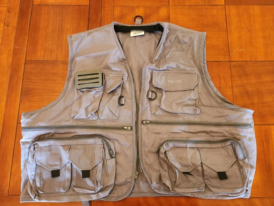 Chaleco Allen Co. Big Thompson Pesca con Mosca/Vadeo Pecho - Talla XL/2XL - ¡Gris NUEVO! Foto 1 de 1
