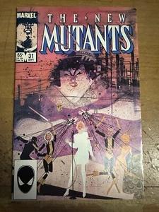 NEW MUTANTS #31 VF SATURDAY NIGHT FIGHT VS GLADIATORS GREAT SIENKIEWICZ COVER - Picture 1 of 3