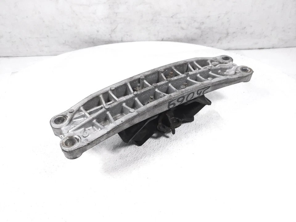 Suporte de transmissão 2001-2005 Lexus Is300 12371-46160 57255-30110 - Imagem 1 de 4