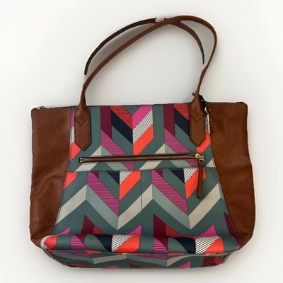 Bolso de Mano Fossil Fiona Cartera Marrón/Gris Rosa Naranja Chevron Bolso Dije Forrado ¡EXCELENTE ESTADO USADO!! Foto 1 de 4