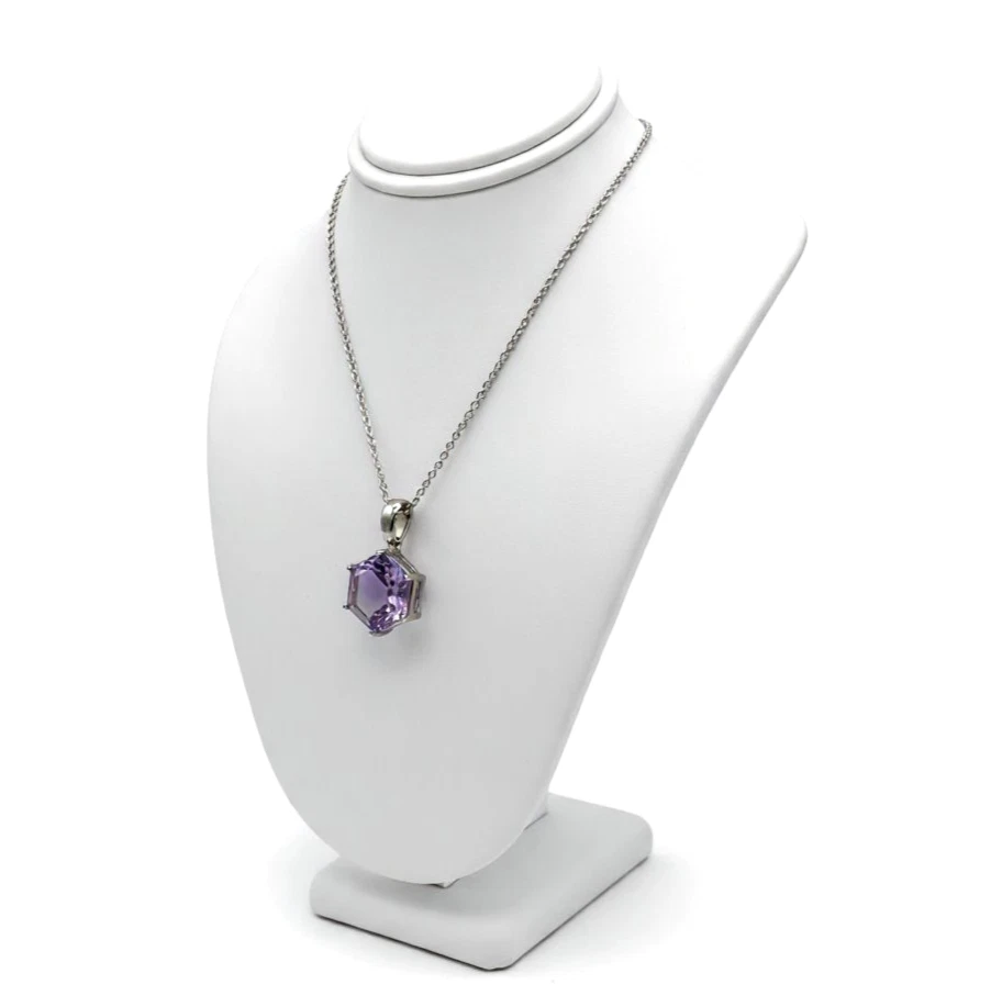 Collar colgante enchapado en platino amatista rosa de Francia Foto 1 de 4