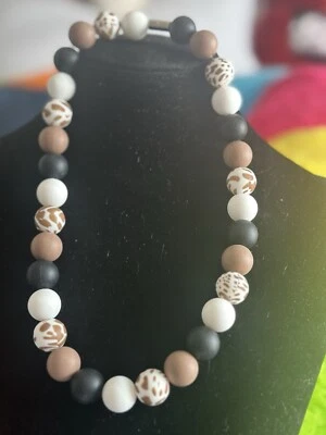 Collar, único en su clase, hecho a mano, elegante, ligero, peso, profesional Foto 1 de 4