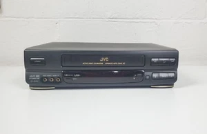 JVC Video Cassette Recorder HR-J633U Tape VHS VCR For Parts Or Repair No Remote - Picture 1 of 8
