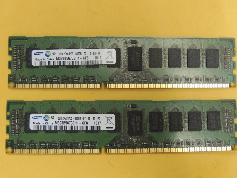 Samsung 4GB (2x2GB) PC3-10600R DDR3-1066MHz ECC Reg M393B5673EH1-CF8 - Image 1 of 1