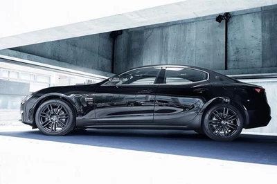 20" Set of Maserati Black Urano Wheels, Staggered, 2022 Ghibli Fragment - Image 1 of 4