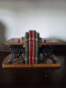Vintage School Daze Desk Bookends Cast Iron Taiwan Enesco Style 1970s - Picture 1 of 8