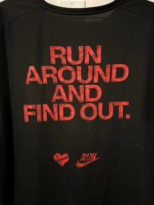 Nike Chicago Marathon 2025 “Run Around and Find Out” Rare - Image 1 of 3
