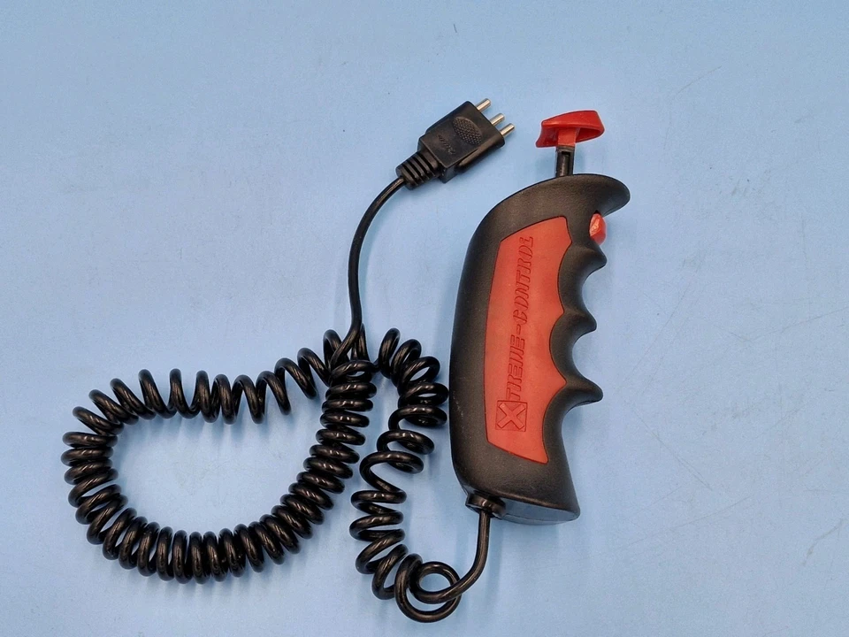 Carrera Evolution Geschwindigkeitsregler Xtrem Controller - 20728 1 Stück TOP - Bild 1 von 1