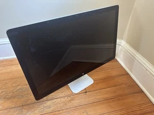 Apple Thunderbolt Display A1407 EMC Number: 2432 Rated 100-240V~, 50-60Hz. 3,5A - Picture 1 of 5