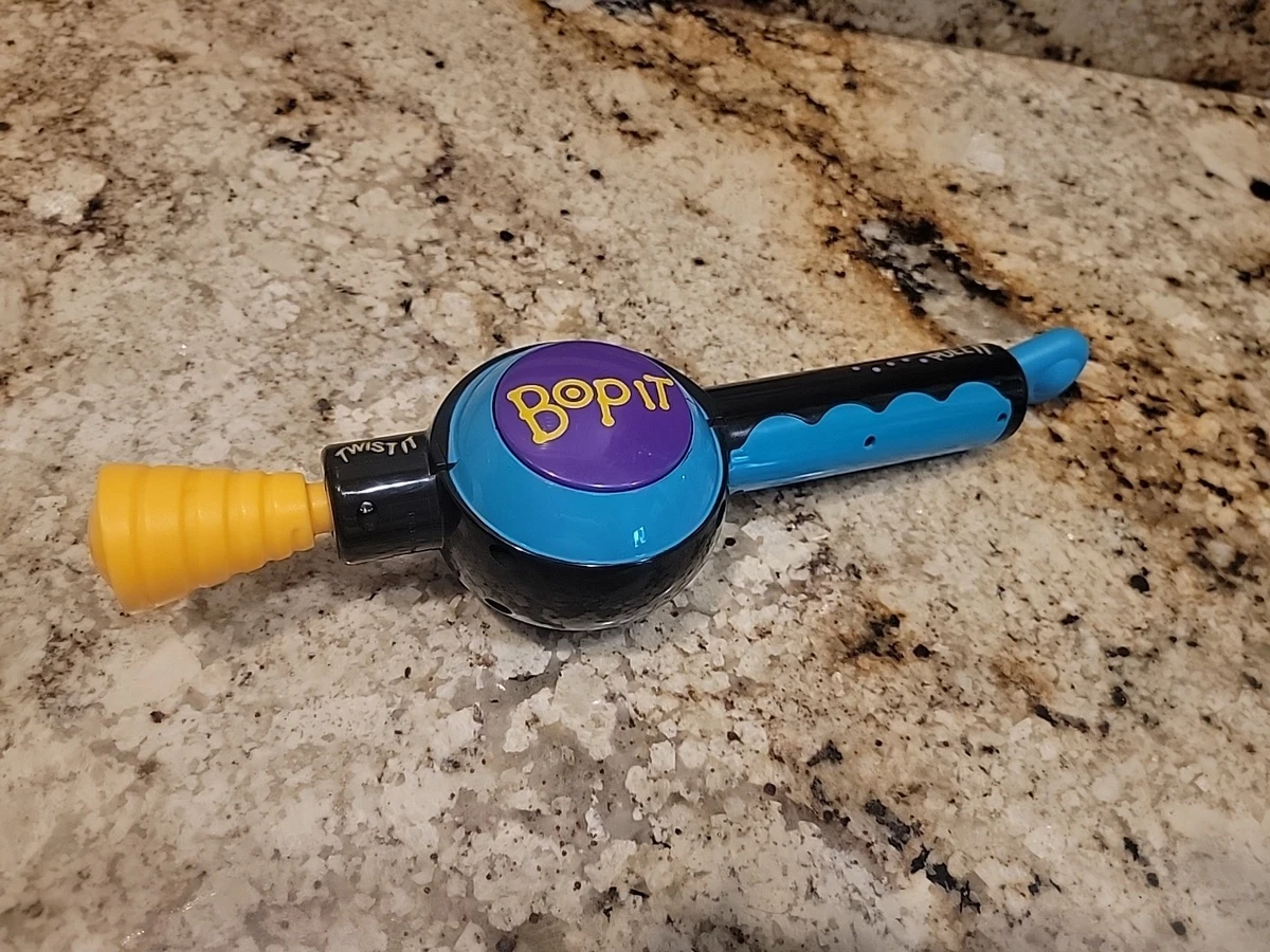 Preços baixos em 1996 Hasbro Bop It! Electronic Games | eBay