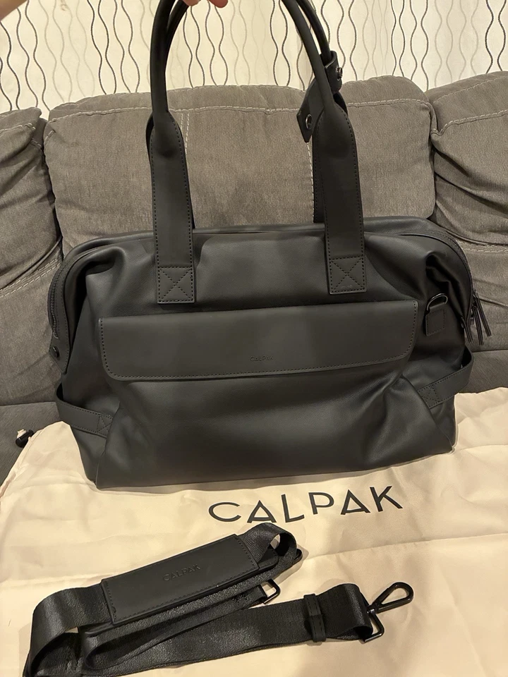 Bolso de Lona Calpak Hue Usado en Cuero Sintético Negro Agotado Foto 1 de 4