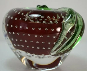MURANO Art Glass Paperweight Apple Blood Red Cased Control Bubbles - Picture 1 of 9
