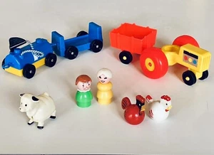 Lotto fattoria Fisher Price Little People vintage trattore rimorchio persone polli pecore + - Foto 1 di 13