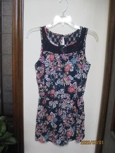 Paper Doll Girl’s Size16 Large One-Piece Shorts Outfit Navy Floral Romper - Picture 1 of 10