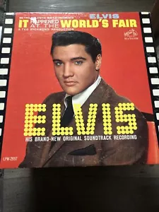 ELVIS PRESLEY: IT HAPPENED AT THE WORLD’S FAIR - VINYL LP*LPM-2697*1ST PRESSING - Picture 1 of 6
