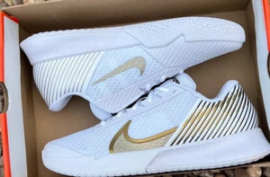 NikeCourt Vapor Pro 2 Zapatos de Tenis para Cancha Dura Talla UK 7.5 EU 42 cm 26.5 - Imagen 1 de 10
