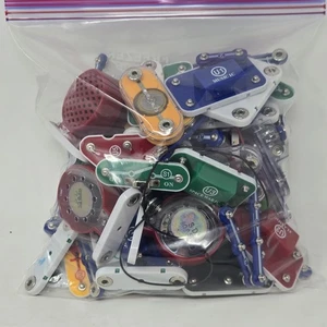 Elenco Snap Circuits STEM Electricity Replacement Parks Lot Assorted Pieces  - Picture 1 of 9