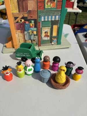 Bonecos Fisher Price Little People Sesame Street vintage Bert, Ernie, Big Bird - Imagem 1 de 4