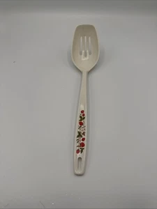 Vintage Foley Hard Plastic Slotted Spoon Strainer Summer Strawberries Flowers - Picture 1 of 6