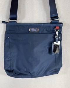Tumi Voyageur Nylon Crossbody in Baltic Blue 2013 NOS - Picture 1 of 23
