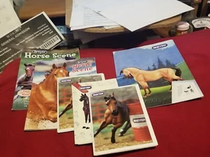 Misc. Breyer Horse Box Manuels & Horse Scene 5 Pieces - Picture 1 of 5