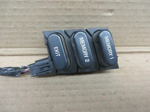 BUICK PARK AVENUE 98 1998 MEMORY SWITCH OEM # 25623719 with PIGTAIL - Picture 1 of 4