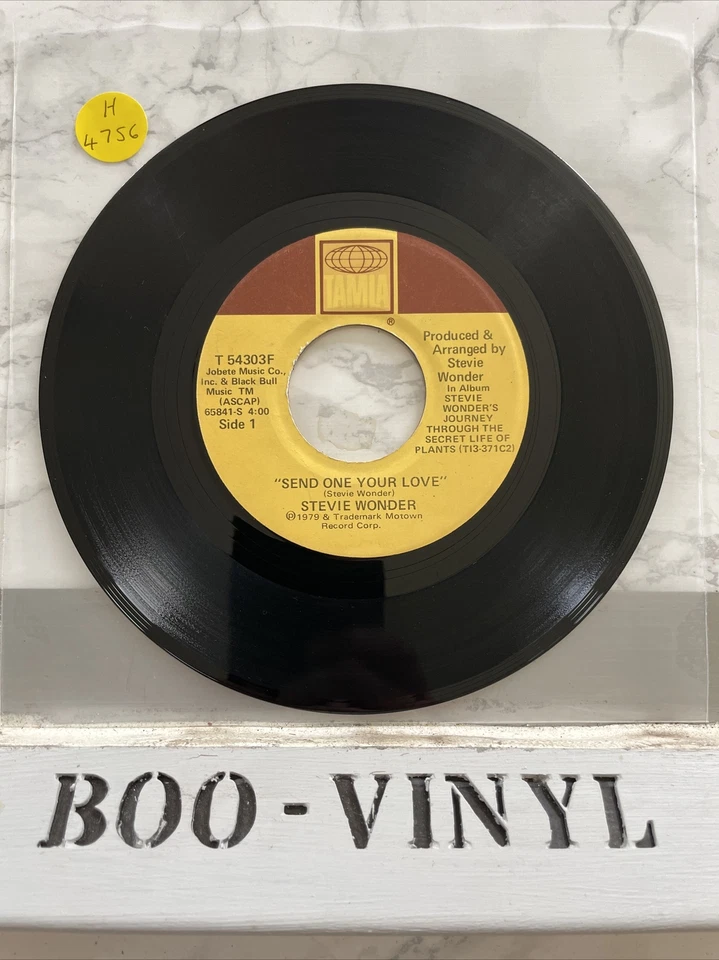 Stevie Wonder - Send One Your Love USA Tamla Motown  45 vinyl EX CONDITION Foto 1 de 3