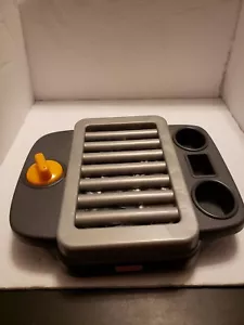 Fisher Price Servin' Sorprese Tavolo Cucina Ricambio Griglia Mobile FRSH - Foto 1 di 4