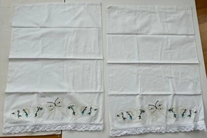 Vintage bestickte weiße Kissenbezüge mit gelben Schmetterlingen 20 x 29 Zoll nie benutzt - Bild 1 von 4