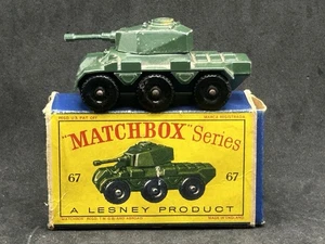 Matchbox MB67-A: Saladin Armoured Car with Type D1 Box - Picture 1 of 6