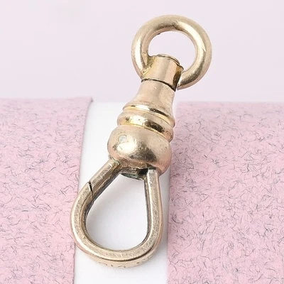 Antiguo colgante victoriano de 4 dijes con clip de langosta y broche de perro relleno de oro Foto 1 de 4