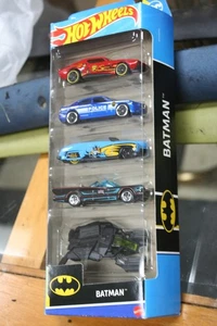 Hot Wheels Batman DC 5er Pack SET ROBIN -POLICE- BATMAN -BATMOBILE- RAUMSCHIFF - Bild 1 von 9