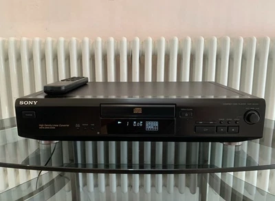 Sony CDP-XE300 CD Player With Remote Control Excellent Condition. - Image 1 of 4