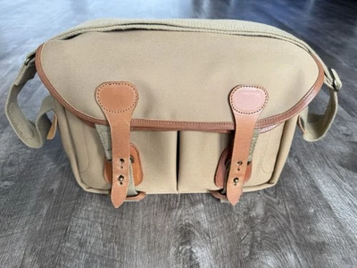 Billingham 335 Camera Bag Carry/Shoulder Bag Khaki Canvas With Tan Leather Trim - Image 1 of 4