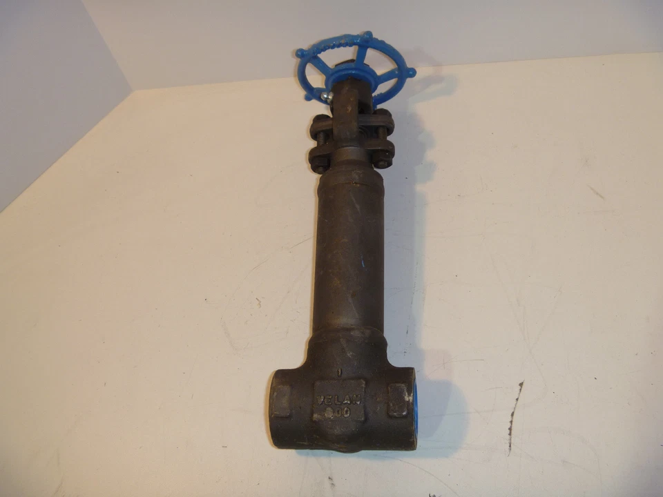1" Velan C05-2054T-02TS Bellows Seal 800lb Gate Valve A105 Socket Weld/Threaded - Image 1 of 2