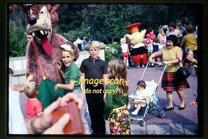 Disneyland Freizeitpark Kalifornien, Big Bad Wolf 1966, Original Dia L7b - Bild 1 von 2